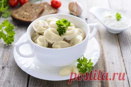 Пельмени с мясным фаршем и сыром: необычный рецепт любимого блюда Пошаговый кулинарный рецепт приготовления пельмени с сыром. Готовим пельмени фарш. Как готовить пельмени рецепт пошаговый