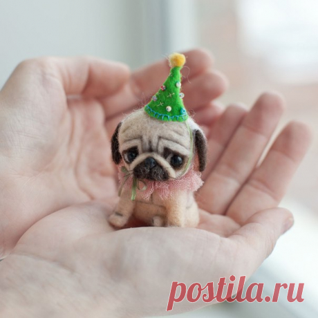 Войлочная игрушка "Мопсик Поночка" — работа дня на Ярмарке Мастеров 
 https://www.livemaster.ru/item/14257395
