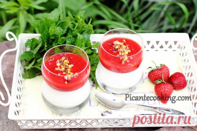 М'ятна панна котта з полуничним кулі | Picantecooking