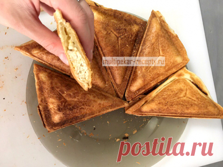 Слойки в мультипекаре Редмонд с курицей и рикоттой