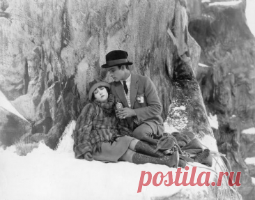 RUDOLPH VALENTINO И GLORIA SWANSON — ЗА ПРЕДЕЛАМИ СКАЛ — VIZIST.ru