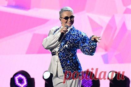 Катя Лель раскрыла подарок на День матери