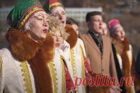 Камчатка приняла участие во всероссийской хоровой акции «Надежда». Артисты Камчатки приняли участие во всероссийской хоровой акции «Надежда», в рамках которой певцы из разных регионов России исполняют одноименную композицию Александры Пахмутовой и Николая Добронравова. В проекте приняли участие артисты домов культуры Петропавловск-Камчатского.