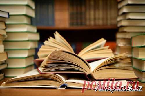 Уникальная книжная лавка в Усть-Каменогорске работает уже более 10 лет