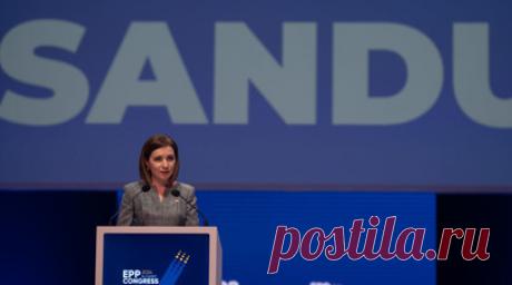 Гуцул — о визите президента Санду: власти боятся гагаузов. Глава Гагаузии Евгения Гуцул прокомментировала визит президента Молдавии Майи Санду в город Комрат. Читать далее