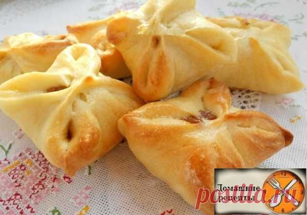 Быстрое слоеное дрожжевое тесто | ДОМАШНИЕ РЕЦЕПТЫ Продукты: 1. Мука - 3 стакана (стакан - 250 мл) 2. Масло сливочное - 200 гр 3. Соль - 1 ч. ложка 4. Сахар - 3 ч. ложки 5. Дрожжи сухие - 7 гр