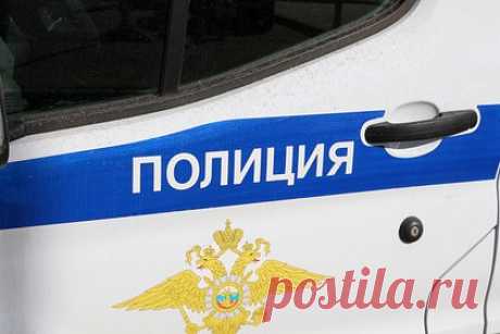 В российском городе столкнулись девять автомобилей. В Симферополе произошло ДТП с участием девяти автомобилей. Об этом ТАСС сообщили в пресс-службе МВД по Республике Крым. В пресс-службе республиканского Минздрава уточнили, что пострадали пять человек. В настоящее время они проходят обследование. По факту массового инцидента начата проверка.