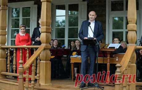 Музей-заповедник Аксакова открыт в Оренбуржье после реставрации. Для посетителей будут организованы экскурсии по барскому дому, кладовым, музеям Аленькому цветочку и природы