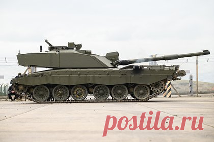 В США рассказали об уязвимости переданных Киеву Challenger 2. Переданные Великобританией Киеву танки Challenger 2 без дополнительной защиты передней части стали легкой мишенью для российских противотанковых ракетных комплексов (ПТРК) «Корнет», пишет Forbes. Вооруженные силы Украины навешивают на Challenger 2 дополнительные листы брони.