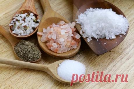 Отличия составов белой, розовой и чёрной соли, их полезные и вредные свойства