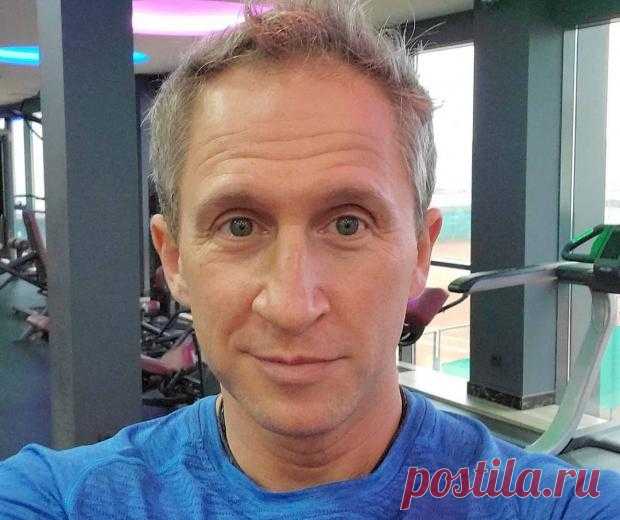 "Молодой и обаятельный": Оскар Кучера восхитил фанатов архивным фото