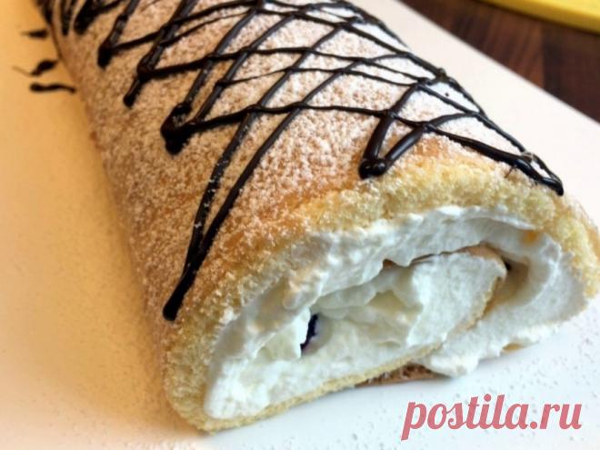 ЛЕГКО СВОРАЧИВАЮЩИЙСЯ БИСКВИТНЫЙ РУЛЕТ ⠀

Предлагаю попробовать еще один рулет, который не нужно сворачивать горячим. Бисквит получается тонюсеньким, эластичным и, конечно же, вкусным! Начинку можно брать любую: фрукты, крем, варенье, вареную сгущенку. Я предпочитаю взбитые сливки. ⠀ 

Итак, для противня размером 30х40см нам потребуется: ⠀ 
Показать полностью…