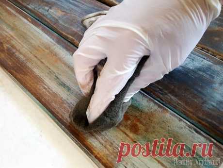 Make NEW wood look like OLD distressed Barn Boards