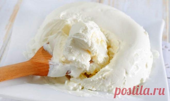 Крем для тортов, который поднимет ваши десерты на высокий уровень Залог успеха любого домашнего торта или рулета – это крем, который не всегда получается именно таким, как нужно. Предлагаем вам рецепт густо...