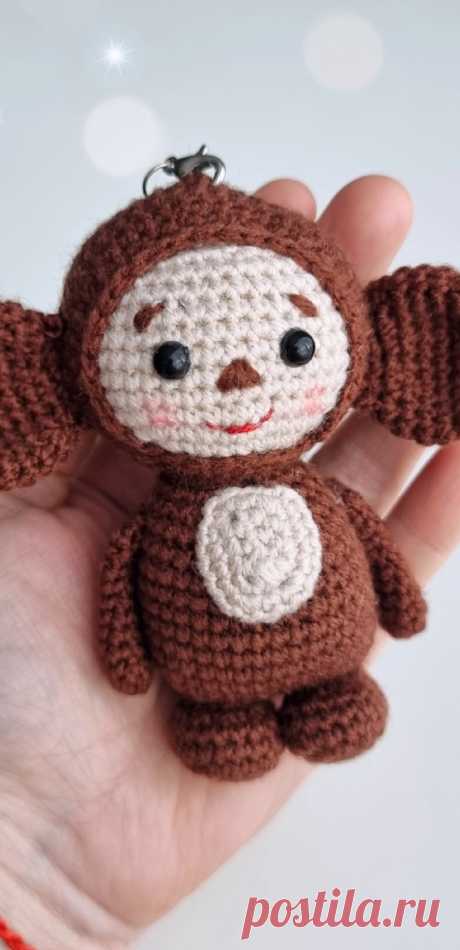 PDF Чебурашка крючком. FREE crochet pattern; Аmigurumi toy patterns. Амигуруми схемы и описания на русском. Вязаные игрушки и поделки своими руками #amimore - маленький Чебурашка из детского мультфильма Крокодил Гена и его друзья, персонаж из детского мультика.