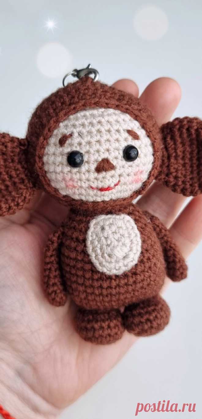 PDF Чебурашка крючком. FREE crochet pattern; Аmigurumi toy patterns. Амигуруми схемы и описания на русском. Вязаные игрушки и поделки своими руками #amimore - маленький Чебурашка из детского мультфильма Крокодил Гена и его друзья, персонаж из детского мультика.