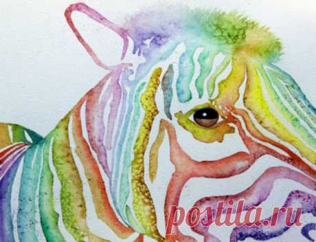 Рисунки с солью
Пока ваш рисунок не высох, посыпьте его мелкой солью. Она создаст эффект зернистости.