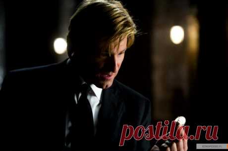 Аарон Экхарт