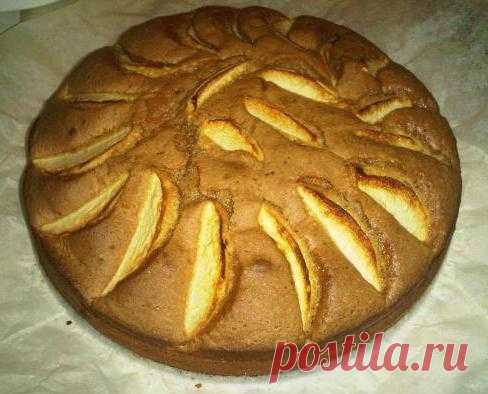 Нежный пирог с яблоками: рецепт в духовке