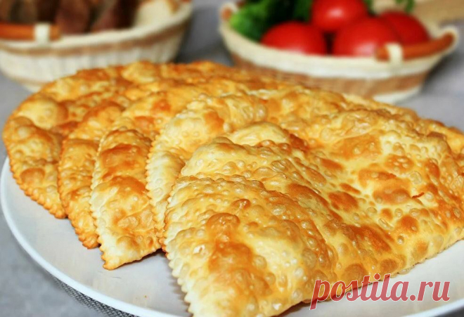 Тесто для чебуреков пузырчатое хрустящее, как в чебуречной | Рекомендательная система Пульс Mail.ru