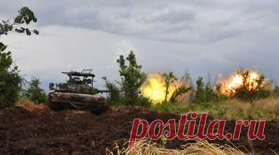 «Уничтожены до 335 украинских военнослужащих»: в МО РФ заявили об отражении 30 атак ВСУ за сутки на Донецком направлении. За минувшие сутки российские военные отразили 30 атак ВСУ на Донецком направлении, заявили в Минобороны РФ. По данным ведомства, в результате противник потерял до 335 человек, один танк, две боевые бронированные машины и две артиллерийские установки. Наряду с этим силы ПВО перехватили четыре крылатые ракеты Storm Shadow, а ВКС РФ сбили украинский вертолёт Ми-24. Читать…