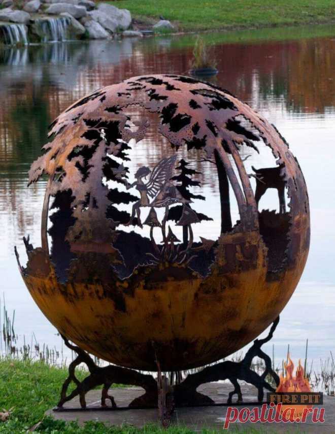 Дизайнерские огненные шары в саду ~ Planetalsad