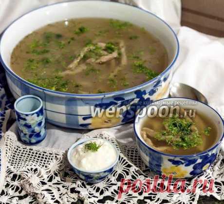 Грибная лапша в курином бульоне