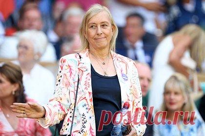 У легенды мирового тенниса обнаружили рак. У бывшей первой ракетки мира Мартины Навратиловой обнаружили рак. У легенды мирового тенниса диагностировали рак горла первой стадии, а также рецидив рака молочной железы. «Это двойной удар, ситуация серьезная, но все же поправимая. Я буду бороться изо всех сил», — заявила 66-летняя спортсменка.