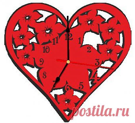 Часы «Сердце из цветов»