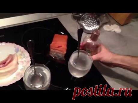 Моющее средство на основе мыльного ореха от TianDe - YouTube.
Самое безопасное чистящее средство растет на дереве! Оно способно заменить средства для мытья посуды, шампуни, гели для душа и даже стиральные порошки: https://annro.ru/03.html