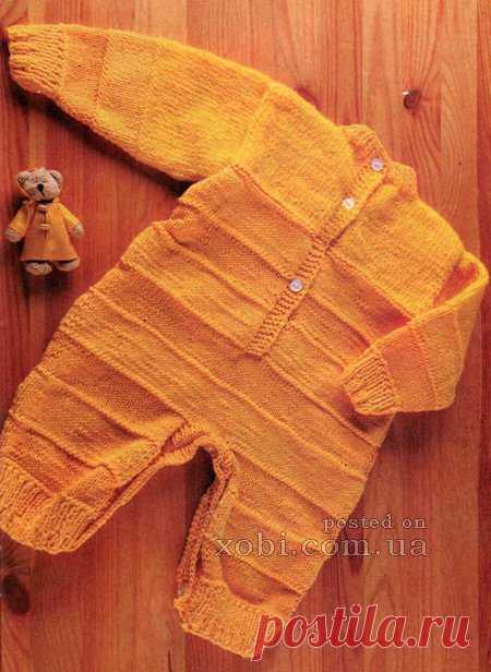 желтый комбинезон для малыша вязаный спицами