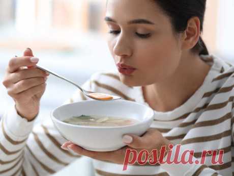 Самые сытные продукты для холодов - Будь в форме!
                                             - 20 января
                                             - 43095920594 - Медиаплатформа МирТесен В холодное время года ощущение голода становится насущной проблемой: кушать хочется куда чаще, чем обычно, а вот набирать вместе с этим лишние килограммы вряд ли кому-то хочется. В нашем материале предлагаем список здоровых продуктов, которые спасут от переедания и подарят ощущение сы...
