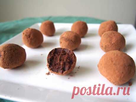 Трюфели из шоколада и авокадо | Vegetarian.ru