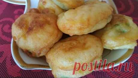 Не устаю их готовить. Такая вкуснятина из кабачков.