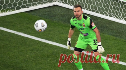 Чанов считает, что Роша помешал Акинфееву в моменте с пропущенным голом от «Урала». Бывший тренер вратарей ЦСКА Вячеслав Чанов прокомментировал пропущенный Игорем Акинфеевым гол в матче с «Уралом» в первом туре Российской премьер-лиги (РПЛ). Читать далее