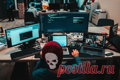 В России зафиксировали рост числа одних из самых серьезных кибератак. Аналитики компании StormWall зафиксировали рост числа многовекторных DDoS-атак. О распространении одних из самых серьезных кибератак говорится в релизе, доступном «Ленте.ру». По данным компании, в первом полугодии 2023 года их число в России выросло на 136 процентов по сравнению с прошлым годом.