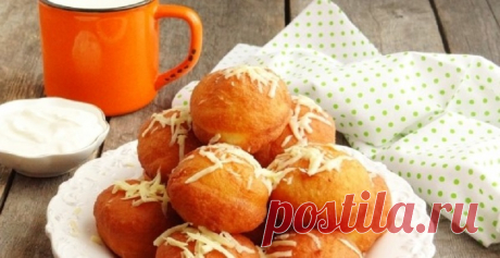Картофельные пончики с ветчиной: это очень вкусно! Воздушные, кажется, невесомые картофельные пончики из дрожжевого теста. Их можно готовить как с начинкой (ветчиной, паштетом, мясным фаршем), так и без нее. Мне больше нравятся такие пончики без...
