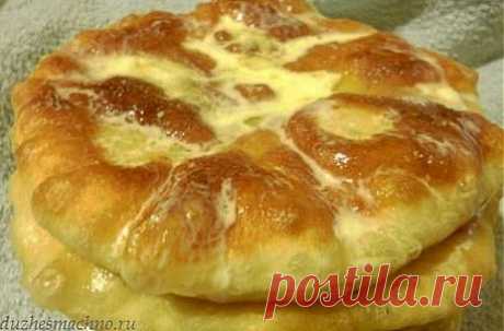 Пышки в сметане с сахаром..