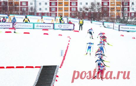 FIS может принять решение о допуске россиян в сентябре. Как заявила генеральный секретарь Федерации лыжного спорта и сноуборда России Екатерина Галкина, организация ведет активную работу по спортивно-дипломатической линии