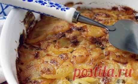 Картофельный гратен с чесноком