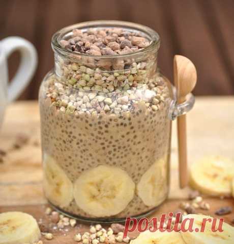 Поставьте на ночь эту смесь в холодильник и утром вас ждет вкуснейший завтрак:) 

Ингредиенты 
горсть пророщенной зеленой гречки 
горсть пророщенных семян льна 
Показать полностью…