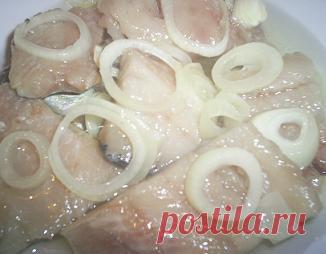 селедка малосольная, маринованная селедка, домашние рецепты"