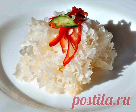 Ледяной (коралловый ежовик , снежный, тримелла) гриб, экстра закусочный.