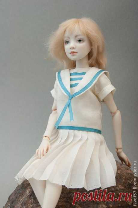 Шарнирная фарфоровая кукла `Настя`. Шарнирная фарфоровая кукла, рост 27см. 16 шарнирных соединений, расписана подглазурными красками, обжиг при тем…