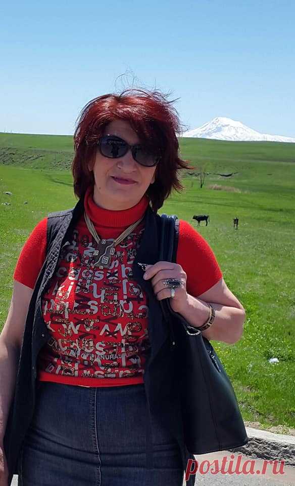 Հայոց հսկաների`ԱՐԱՐԱՏԻ եւ ԱՐԱԳԱԾԻ հովանու ներքո🌼
Ծանրաբեռնված ու հոգնեցուցիչ աշխատանխային խորհրդակցությունից հետո օրն առավել հաճելի ավարտ ունեցավ: Գործընկերներիս հետ ոչ միայն հաճելի ժամանակ անցկացրինք,այլև հիշողության գիրկն ուղարկվող գեղեցիկ լուսանկարներ ունեցանք մայիսյան ծաղկունք ապրող հայրենի Ապարանիս գեղատեսիլ բնաշխարհի գրկում`բիբլիական հաոց լեռների վեհաշուք տեսքով զմայլված.....