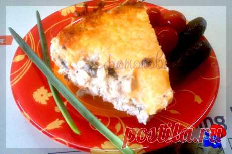 Жульен гигантский! Из курицы с шампиньонами.
   В нашей семье все настолько любят жульен, что готовить его в кокотницах  не имеет никакого смысла, поэтому я всегда делаю гигантский жульен, чтобы всем хватило по огромному куску жульена!