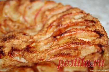 Шарлотка &quot;Модница в берете&quot; | Четыре вкуса