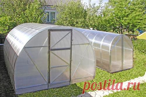 Теплица "Дачная 2ДУМ" - прочная, надежная и долговечная