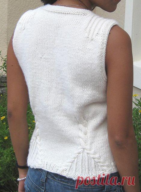 Soleto Vest pattern by Nitza Coto