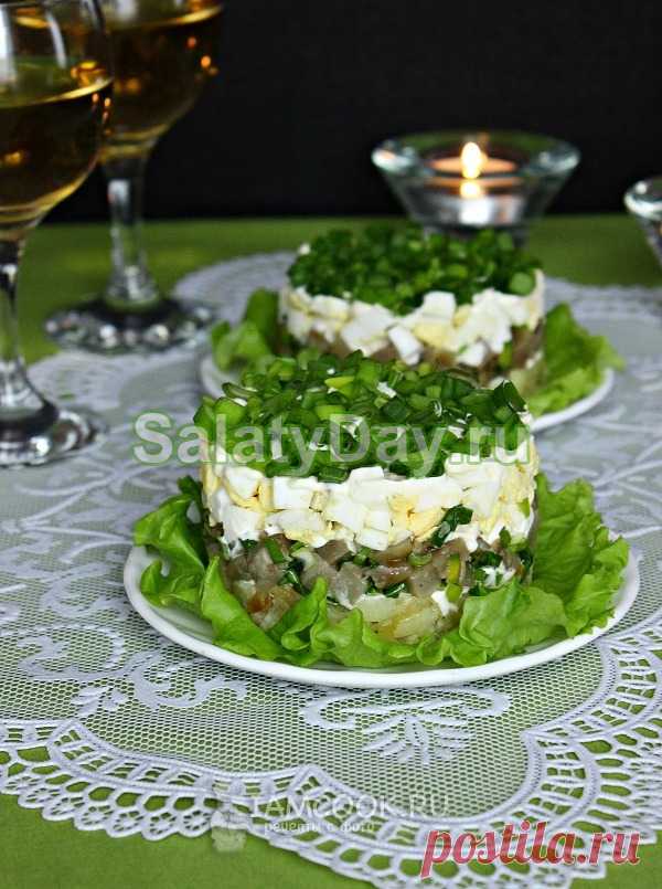 Салат с солеными грибами - удививляем своих гостей: рецепт с фото и видео